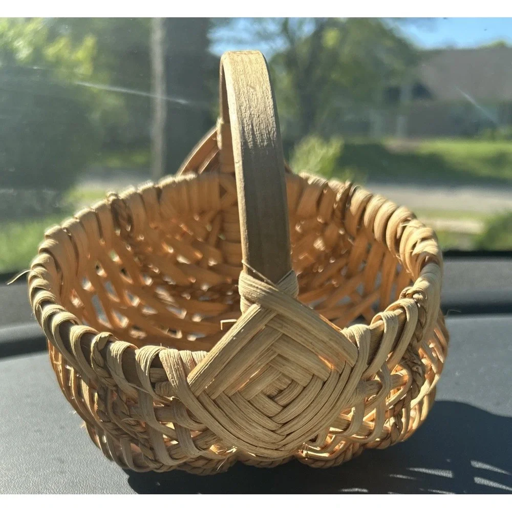 Vintage Small Wicker Buttocks Split Bottom Egg Gathering Woven Bent Wood Basket